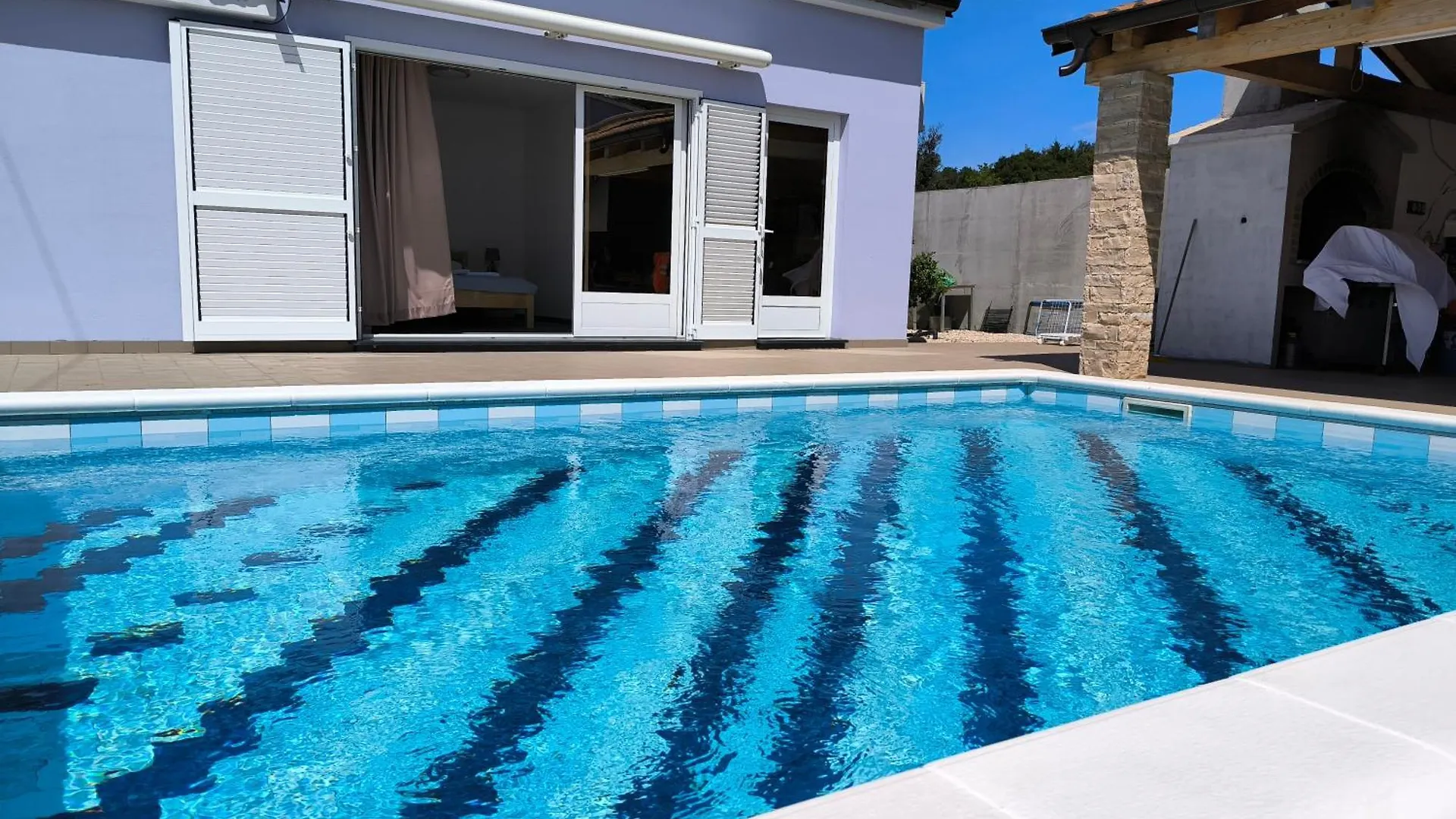 Casa de Férias House With Pool Vila Mali Lošinj