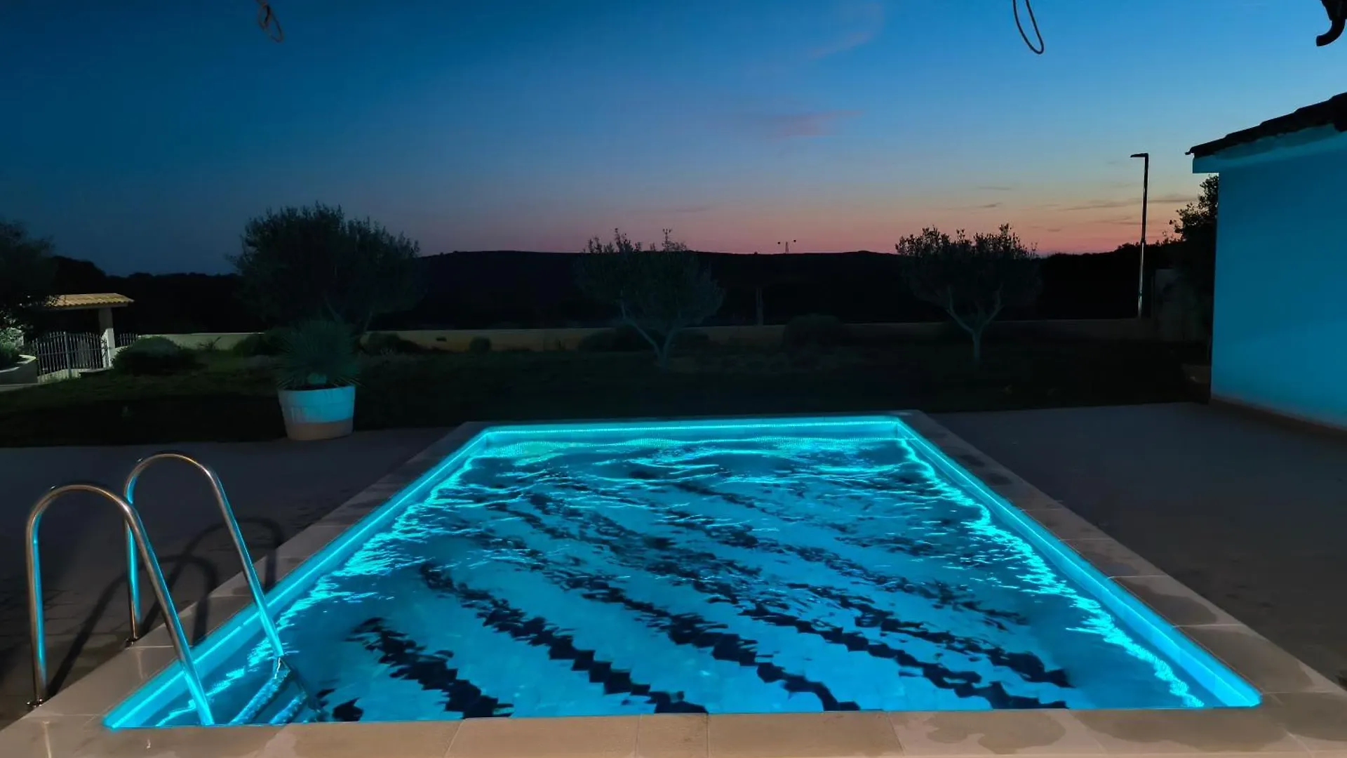 Casa de Férias House With Pool Vila Mali Lošinj